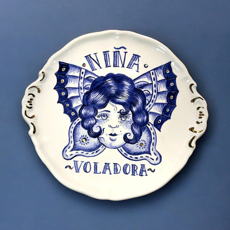 BANDEJA NIÑA VOLADORA